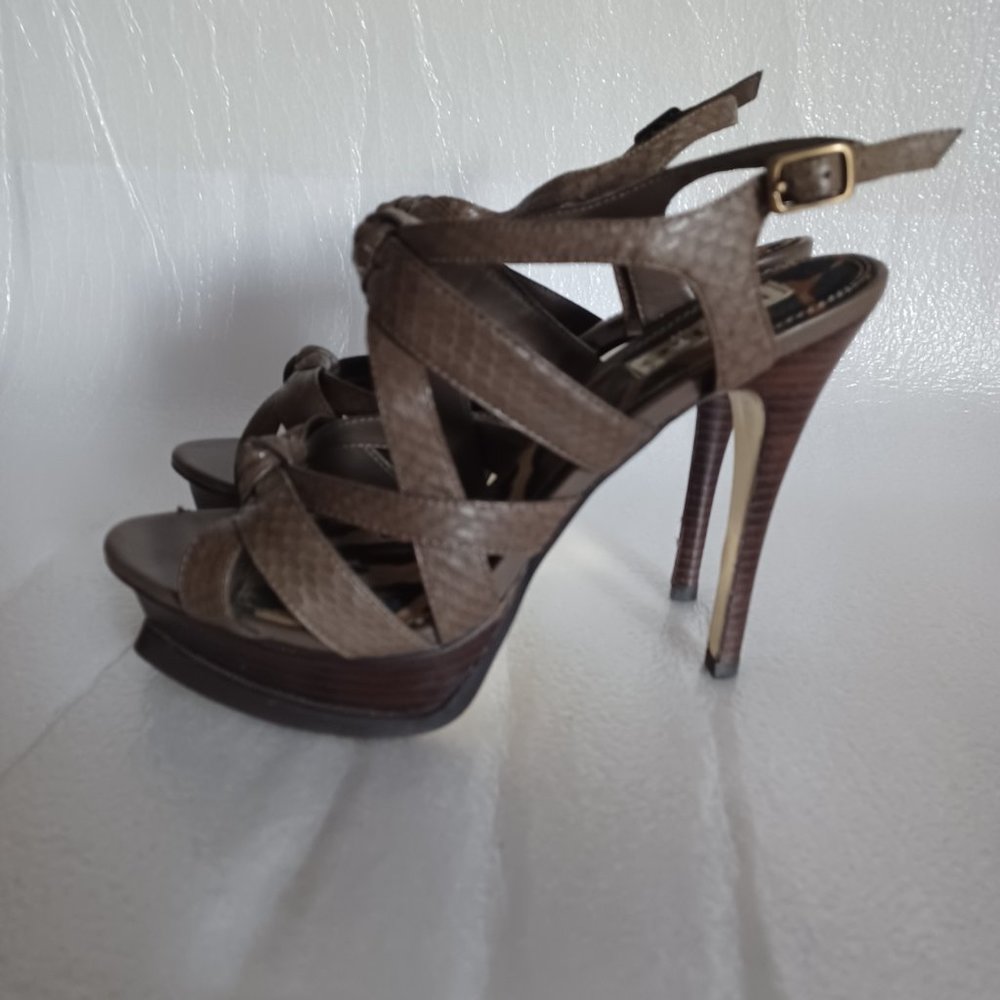 Bebe Brown High Heels 10M - Picture 2 of 15